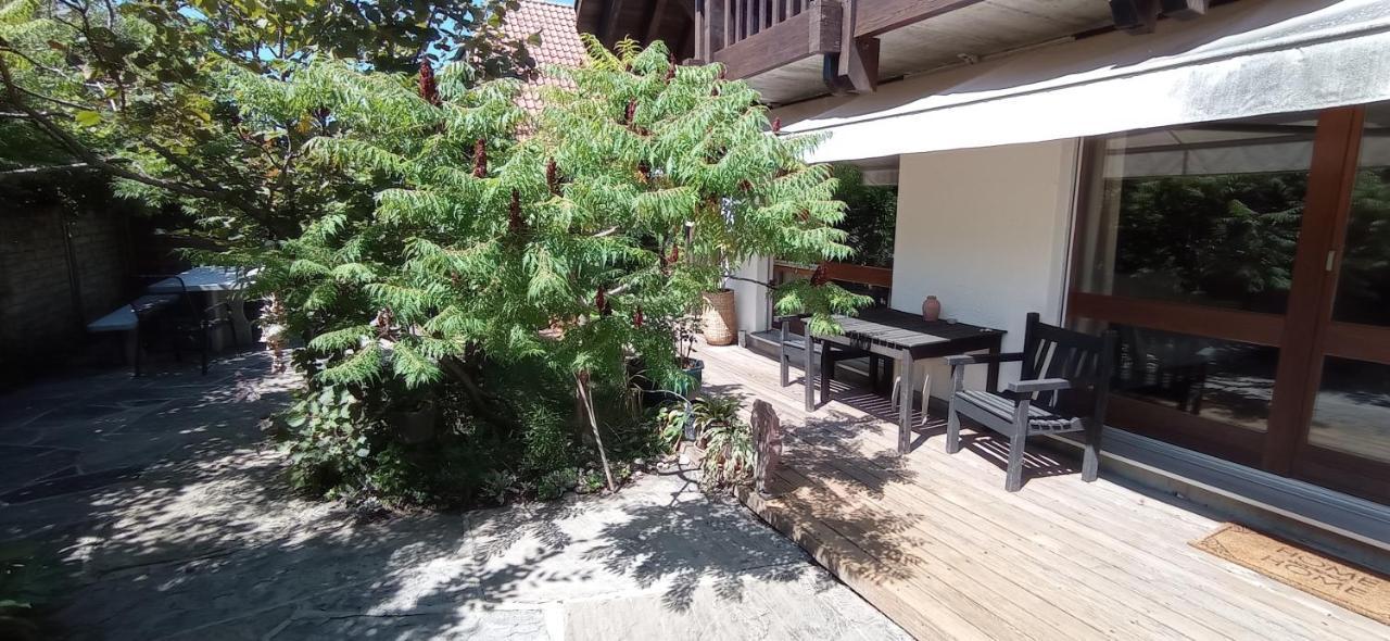 Magnifique Villa Proche Du Lac De Morat Exterior photo