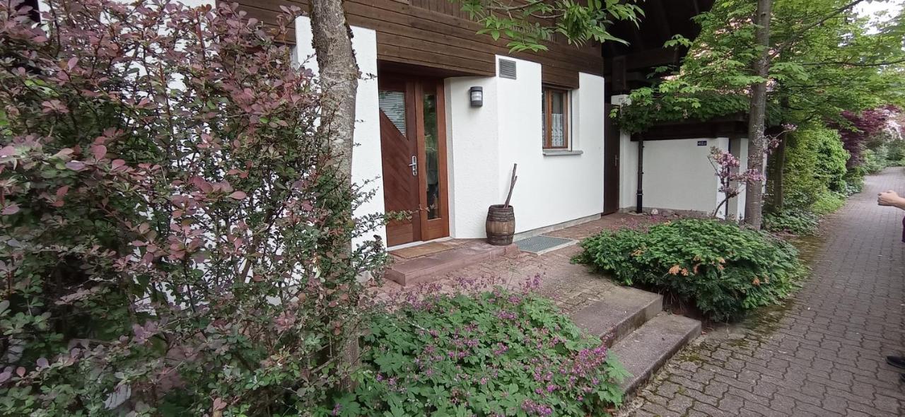 Magnifique Villa Proche Du Lac De Morat Exterior photo